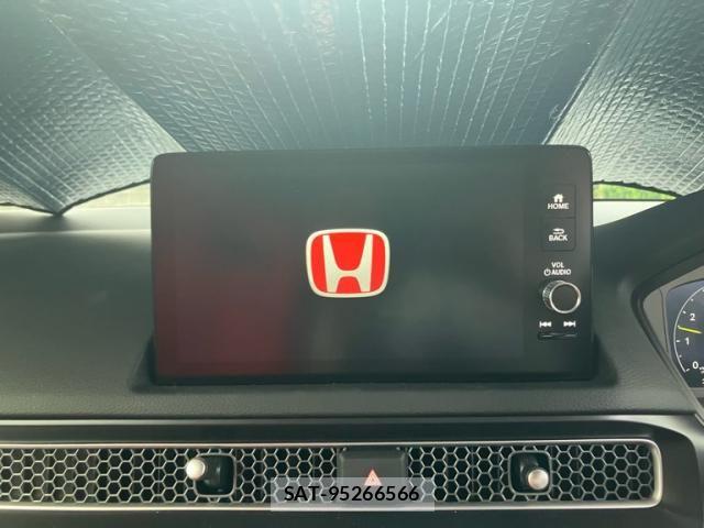 Honda CIVIC 2023-10 8098497-18