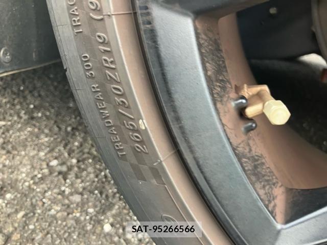 Honda CIVIC 2023-10 8098497-8