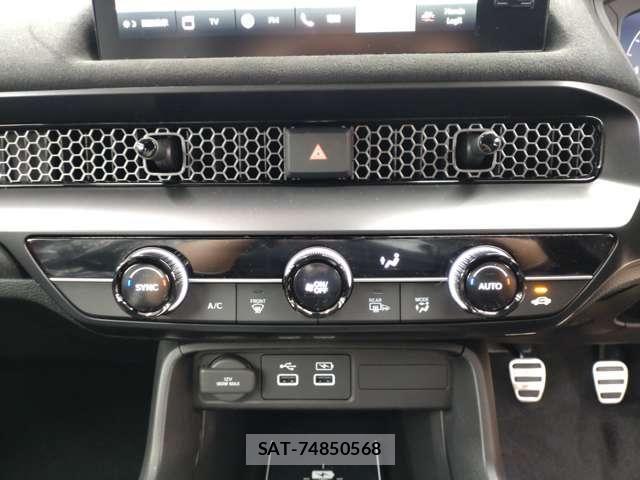 Honda CIVIC 2026-04 8098498-18