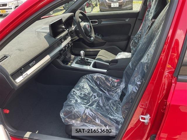 Honda CIVIC 2026-05 8098500-17