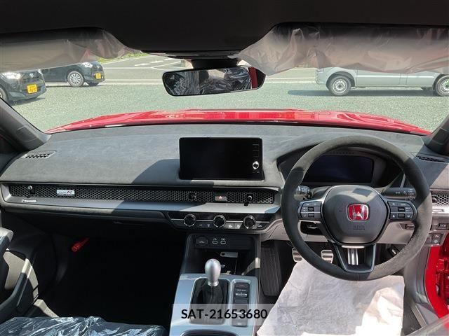 Honda CIVIC 2026-05 8098500-1