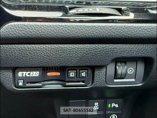 Honda CIVIC 2022-01 8129389-21