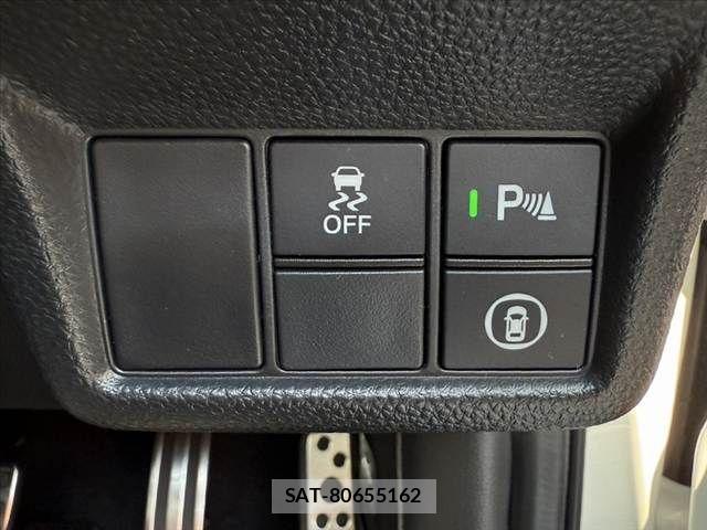 Honda CIVIC 2022-01 8129389-22