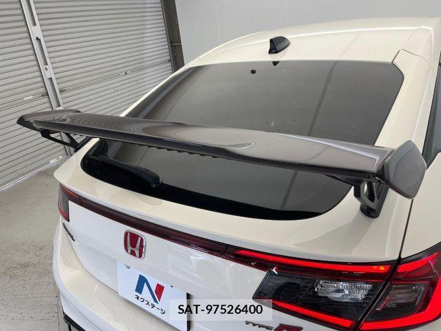 Honda CIVIC 2025-05 8129377-9