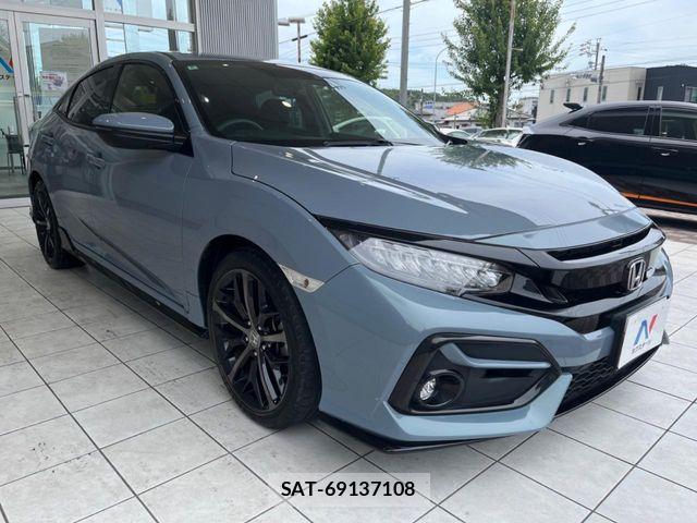 Honda CIVIC 2020-07 8129385-16