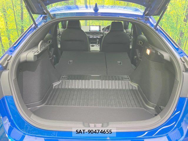 Honda CIVIC 2022-08 8129388-9