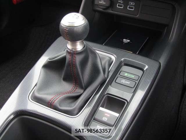 Honda CIVIC 2022-09 8129381-3