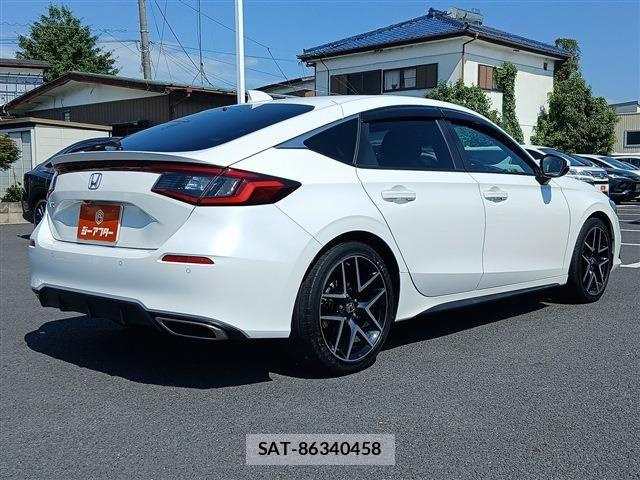 Honda CIVIC 2022-03 8129395-20