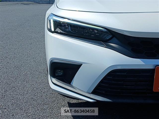 Honda CIVIC 2022-03 8129395-23