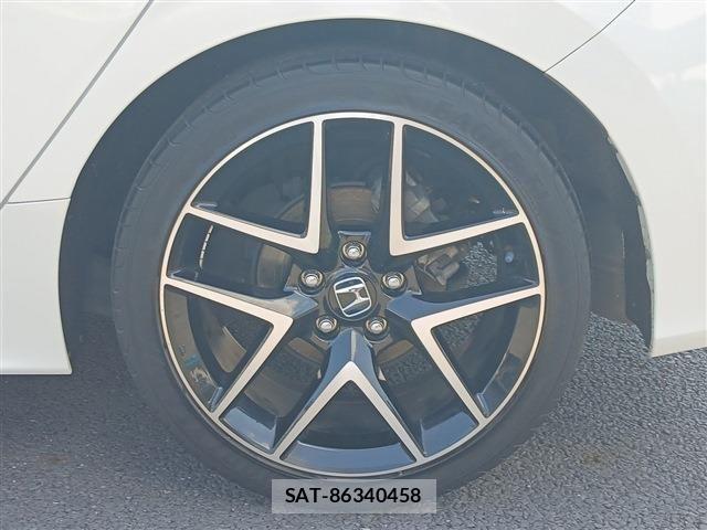 Honda CIVIC 2022-03 8129395-29