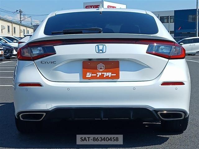 Honda CIVIC 2022-03 8129395-8