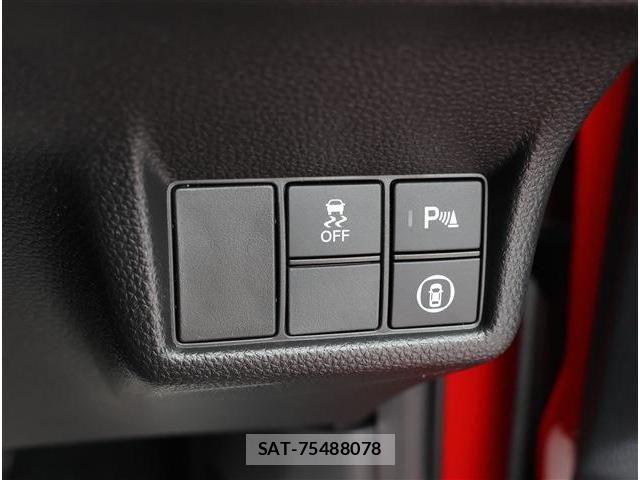 Honda CIVIC 2026-06 8129379-12