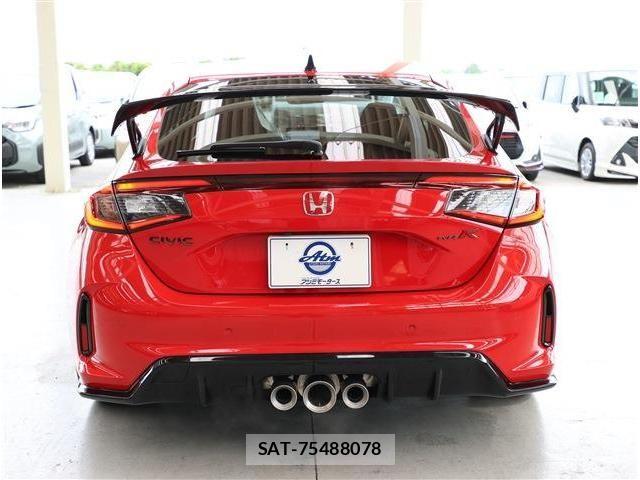 Honda CIVIC 2026-06 8129379-25
