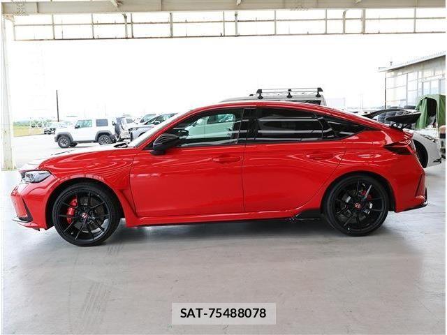 Honda CIVIC 2026-06 8129379-27