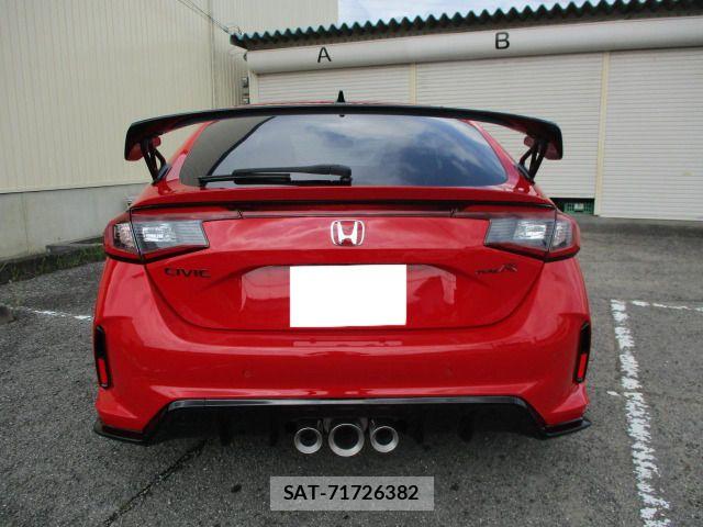 Honda CIVIC 2026-01 8145590-7