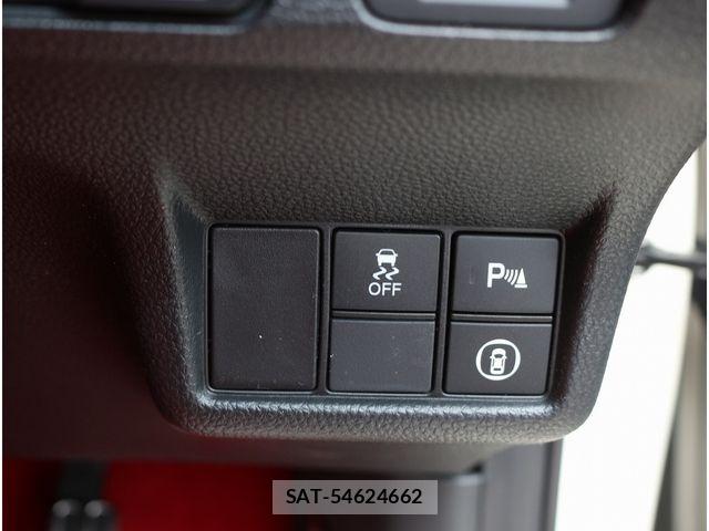 Honda CIVIC 2025-12 8158155-14