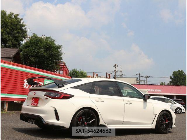 Honda CIVIC 2025-12 8158155-2