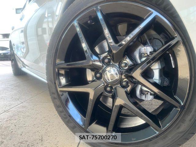 Honda CIVIC 2025-03 8206863-12
