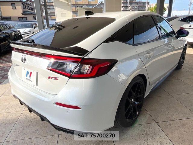 Honda CIVIC 2025-03 8206863-16