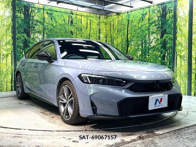 Honda CIVIC 2025-11 8206860-15