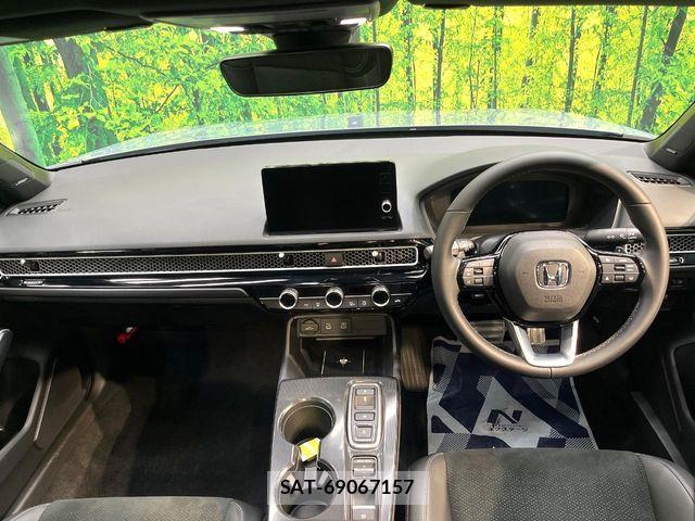 Honda CIVIC 2025-11 8206860-1