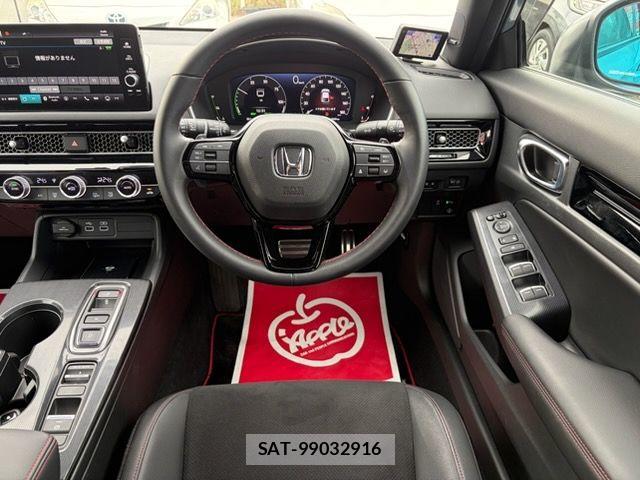 Honda CIVIC 2023-06 8206865-12