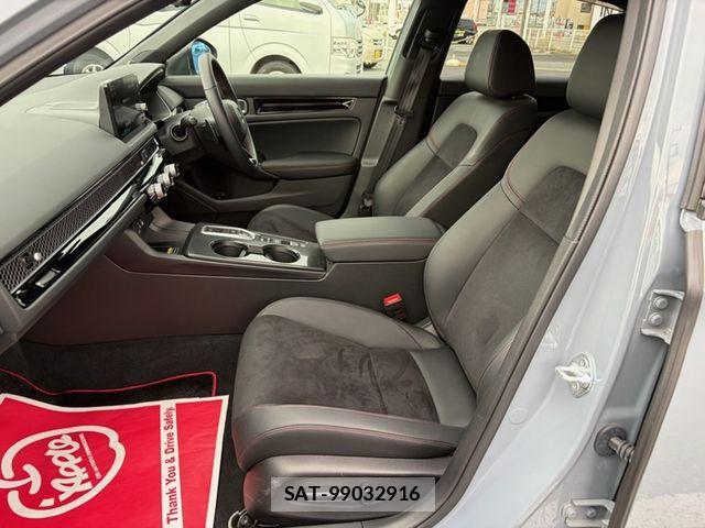 Honda CIVIC 2023-06 8206865-17