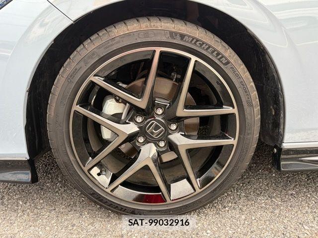 Honda CIVIC 2023-06 8206865-27
