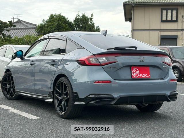 Honda CIVIC 2023-06 8206865-2