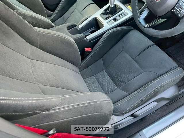 Honda CIVIC 2025-10 8206853-14