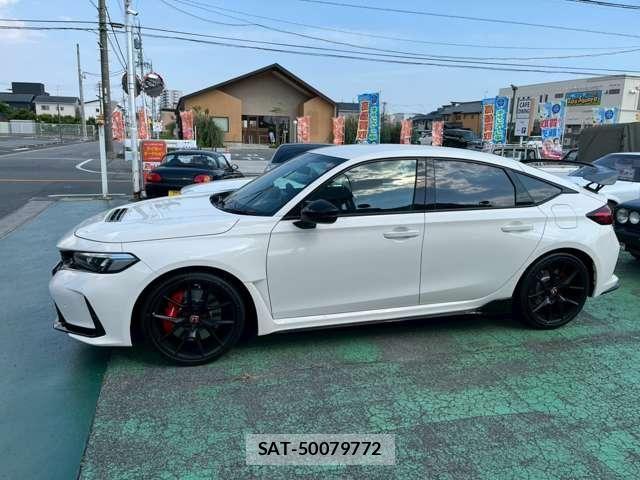 Honda CIVIC 2025-10 8206853-3