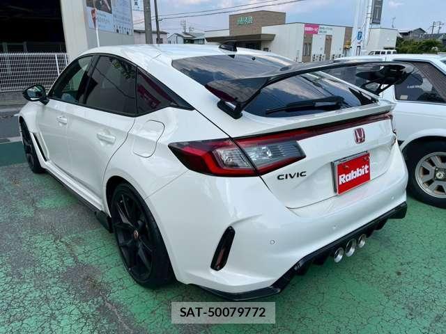 Honda CIVIC 2025-10 8206853-4