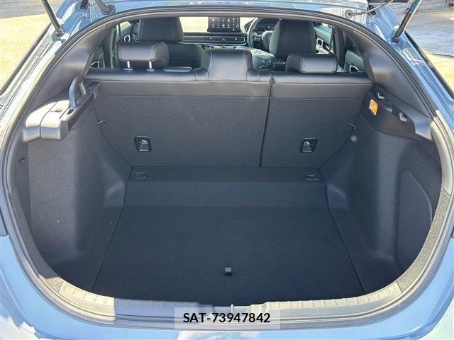 Honda CIVIC 2025-02 8206864-8
