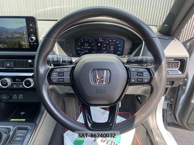 Honda CIVIC 2024-04 8206872-15