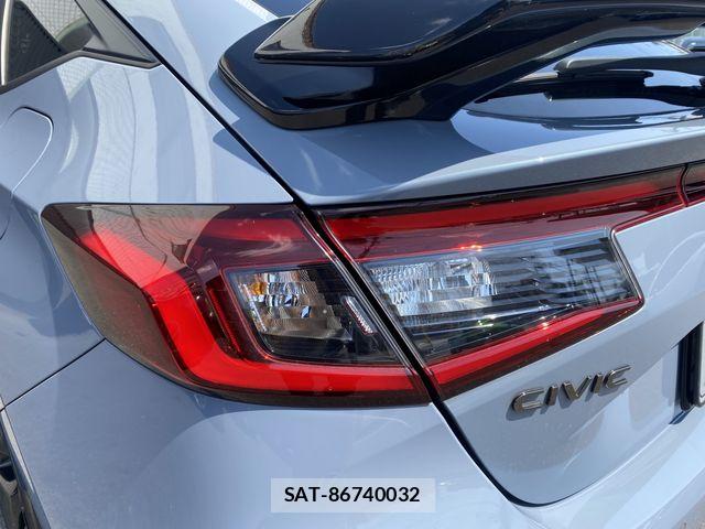 Honda CIVIC 2024-04 8206872-24