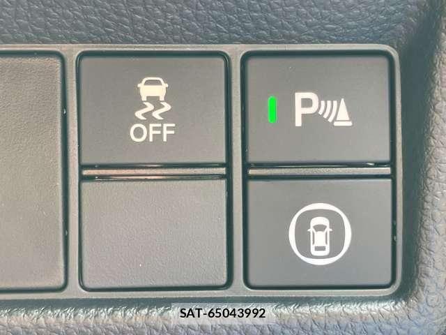 Honda CIVIC 2024-10 8206855-22