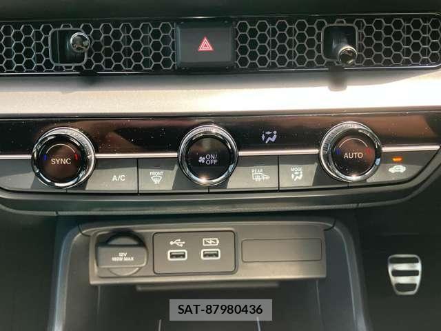 Honda CIVIC 2025-07 8206852-21