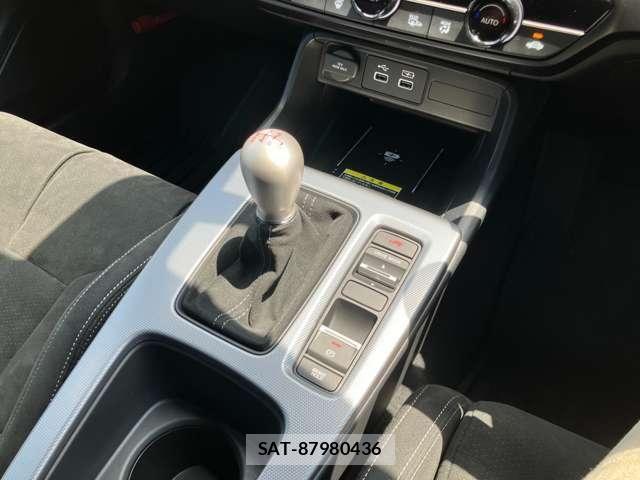 Honda CIVIC 2025-07 8206852-25