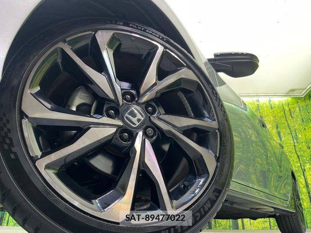 Honda CIVIC 2019-02 8206877-12