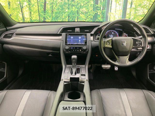 Honda CIVIC 2019-02 8206877-1