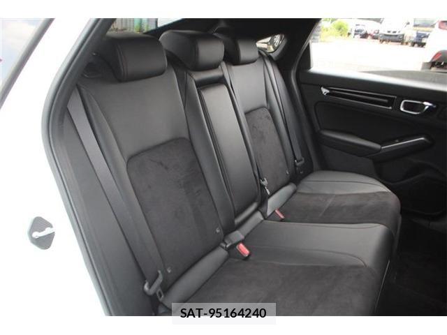 Honda CIVIC 2023-09 8206874-14