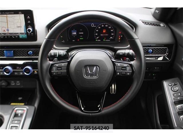 Honda CIVIC 2023-09 8206874-15