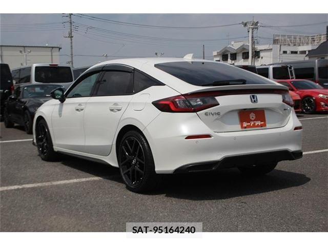 Honda CIVIC 2023-09 8206874-21