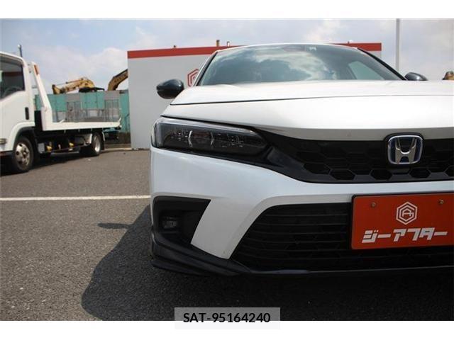 Honda CIVIC 2023-09 8206874-28