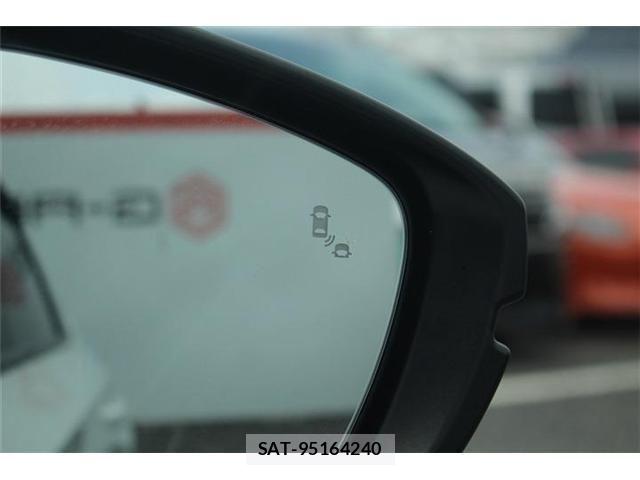 Honda CIVIC 2023-09 8206874-2