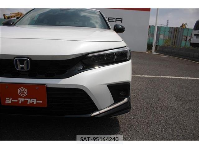 Honda CIVIC 2023-09 8206874-29