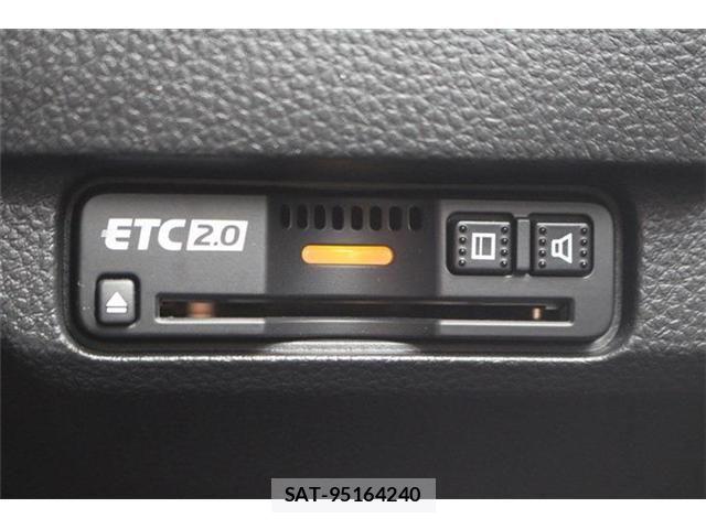 Honda CIVIC 2023-09 8206874-5