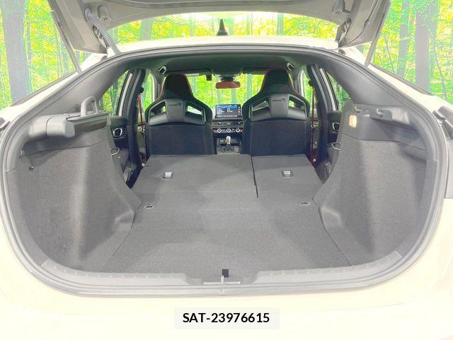 Honda CIVIC 2025-10 8206854-9