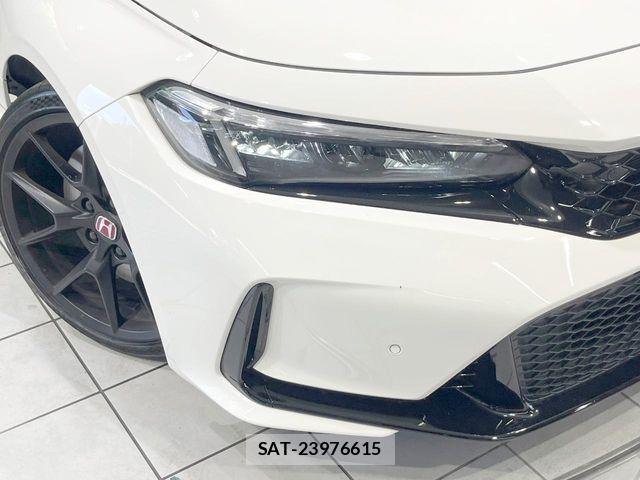 Honda CIVIC 2025-10 8206854-11