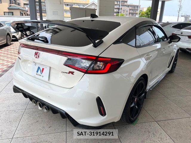 Honda CIVIC 2025-07 8206858-15